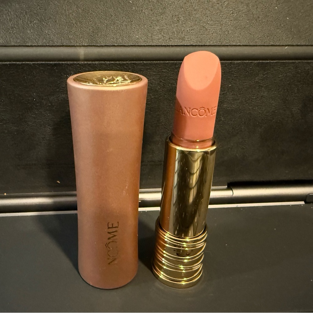 Lancôme | L’Absolu Rouge Intimatte Lipstick - Picture 2 of 3
